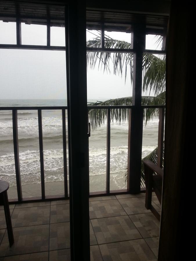 La Delphina Bed And Breakfast Bar And Grill La Ceiba Exteriér fotografie
