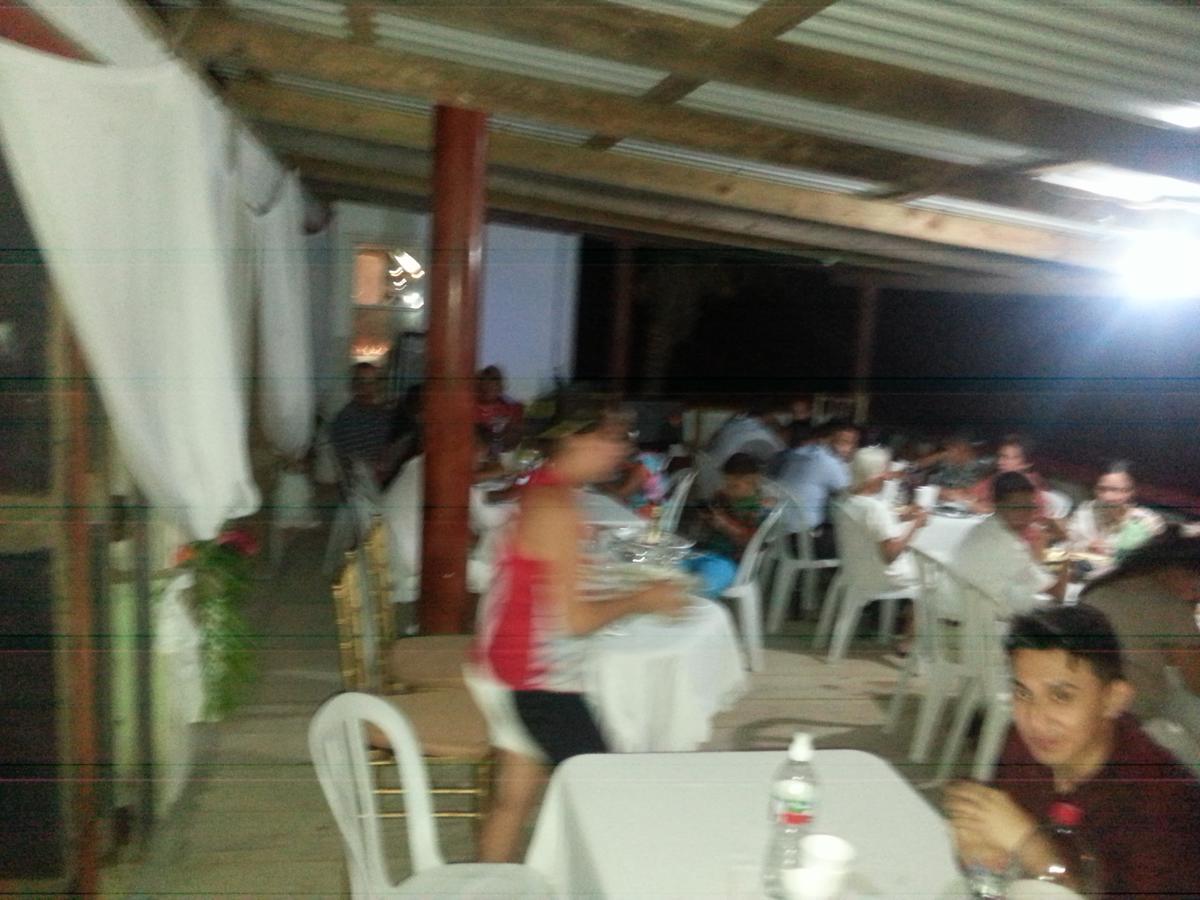 La Delphina Bed And Breakfast Bar And Grill La Ceiba Exteriér fotografie