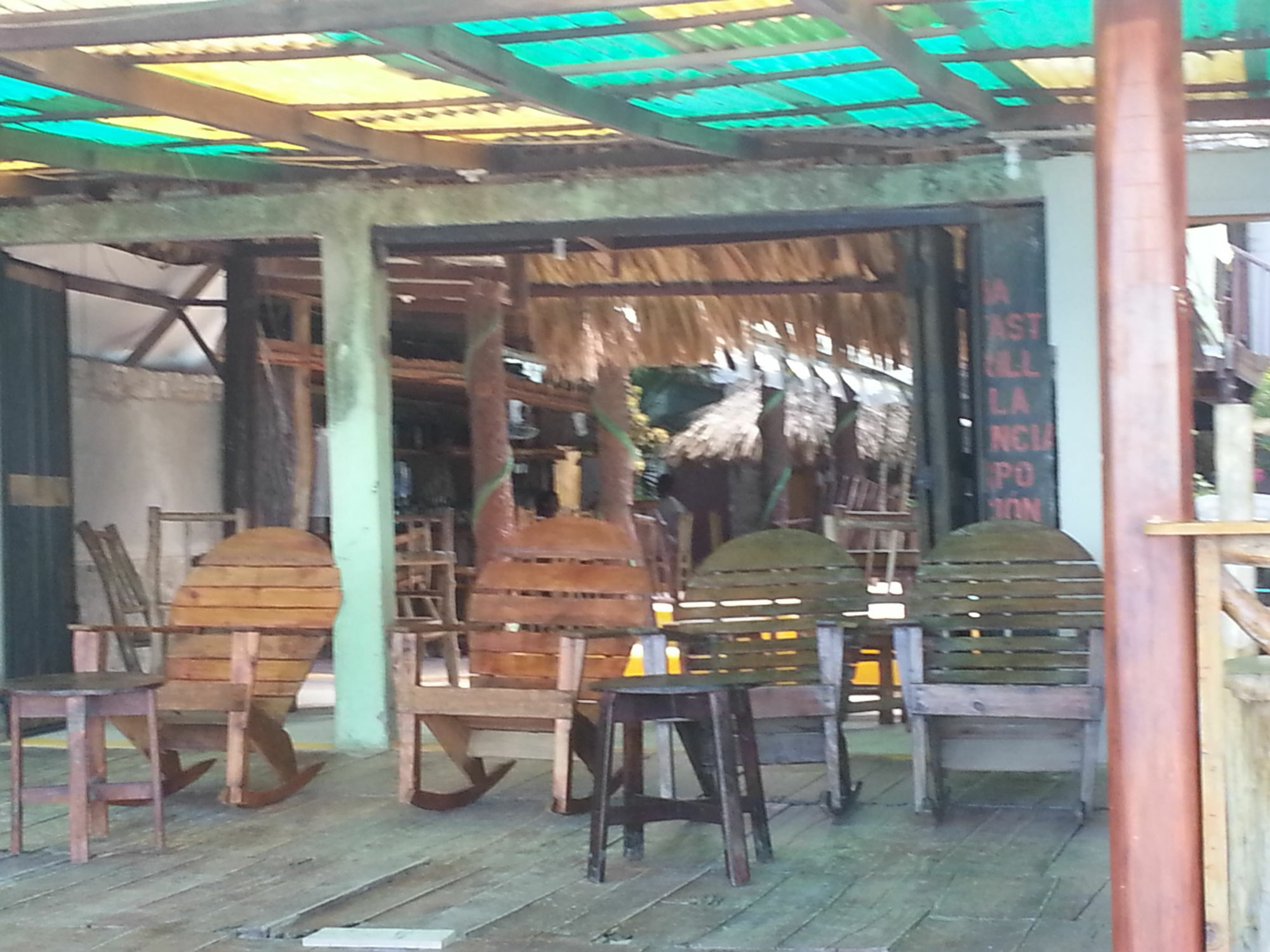 La Delphina Bed And Breakfast Bar And Grill La Ceiba Exteriér fotografie